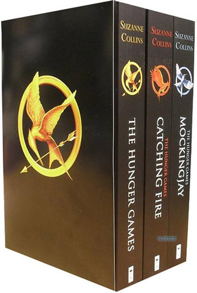 THE HUNGER GAMES: MOKINGJAY (3 BOOK SET)